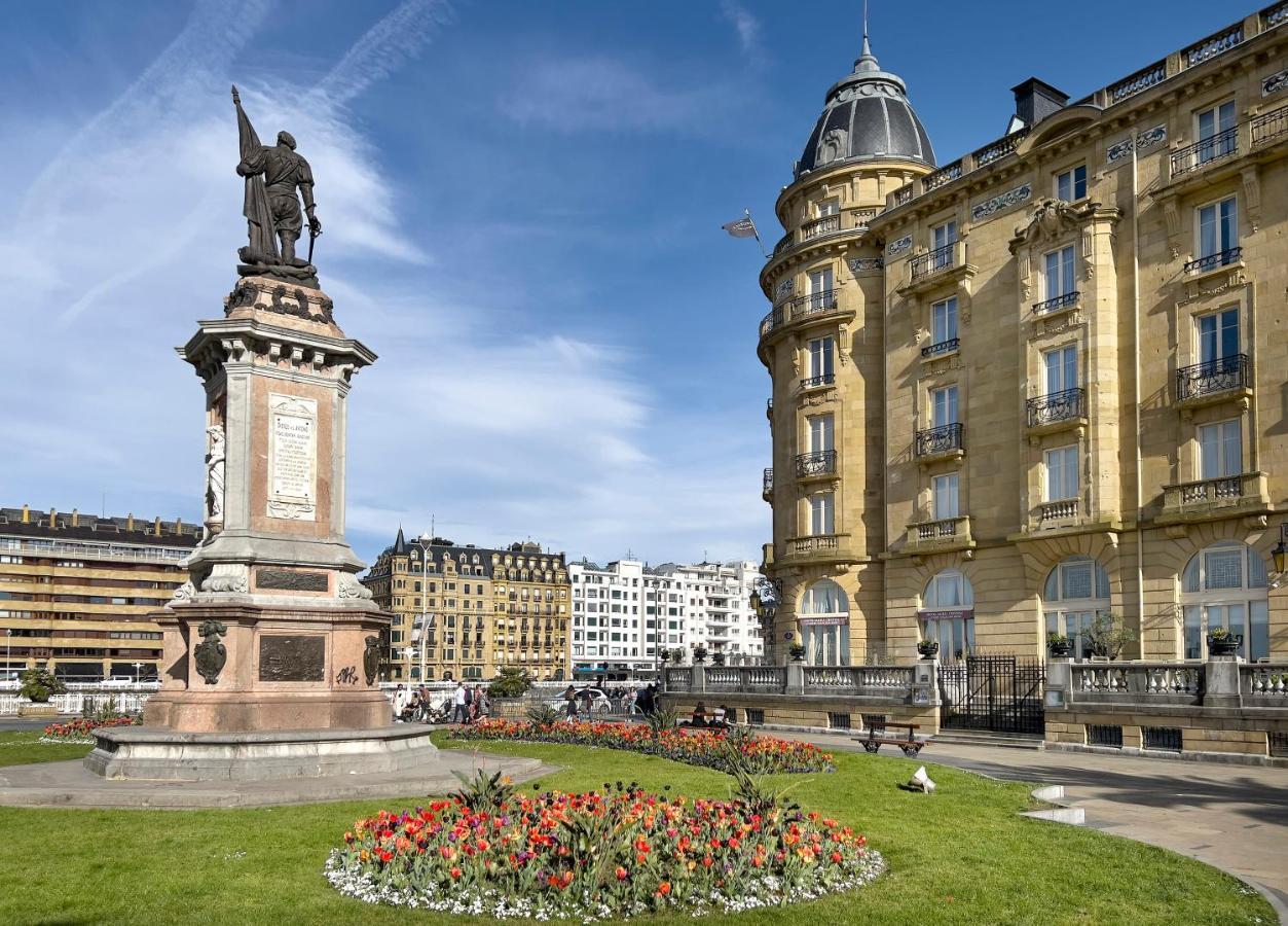 Deluxe Apt-Views To Historic Maria Cristina Hotel San Sebastián Exterior foto